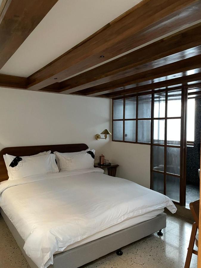 Abode Bombay Hotel Luaran gambar